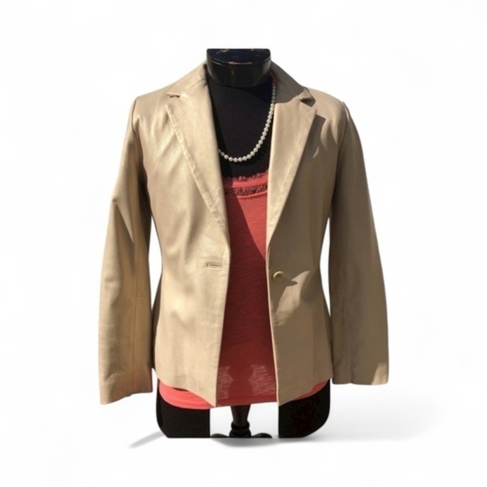 Genuine leather fitted jacket gold color